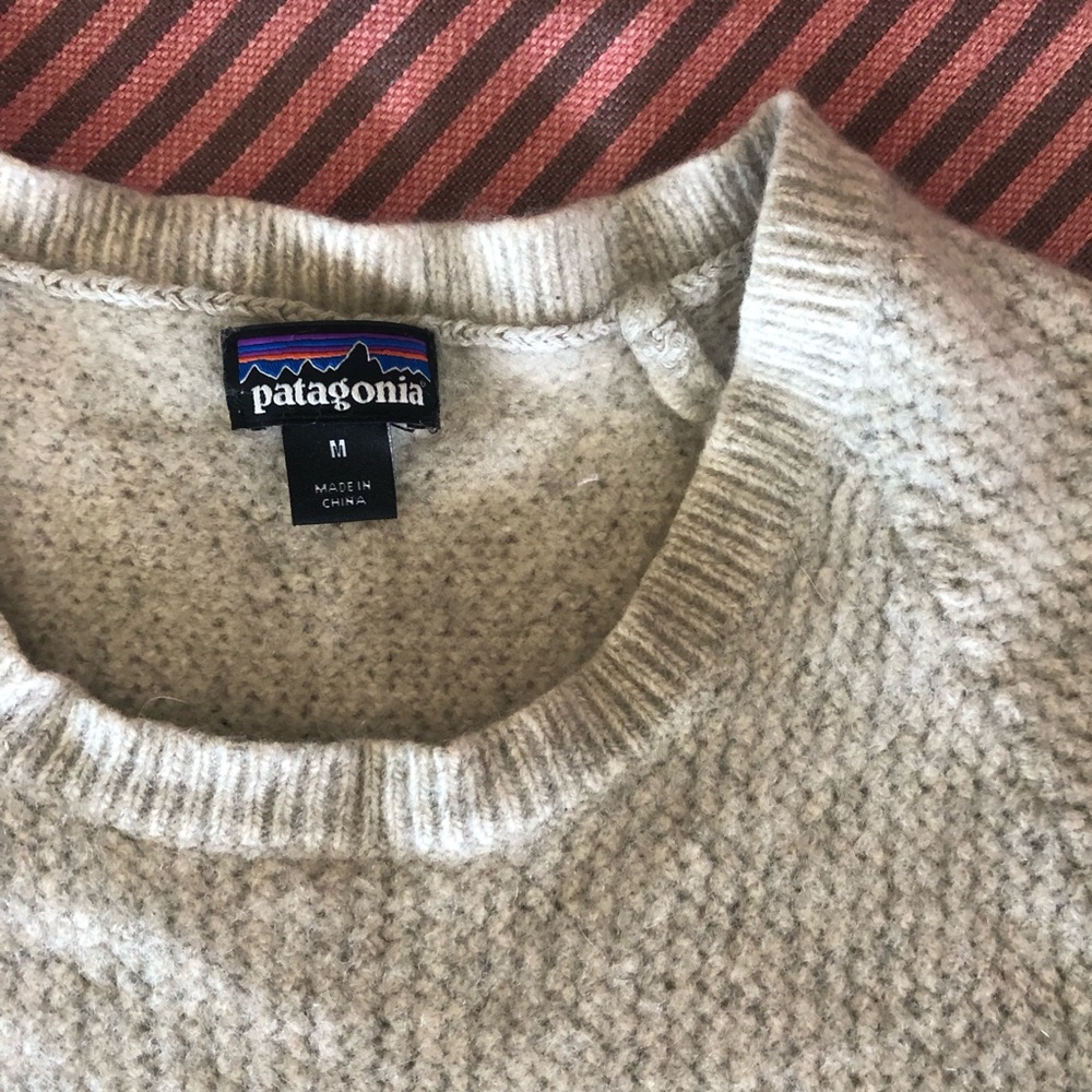 Patagonia “Worn Wear” recycled cashmere sweater